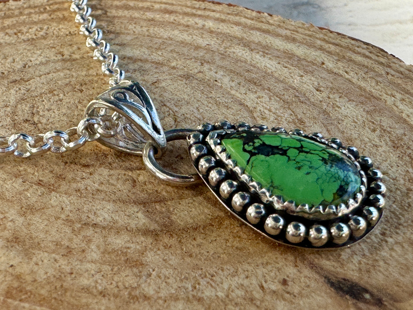 Black and Green Hubei Turquoise Necklace